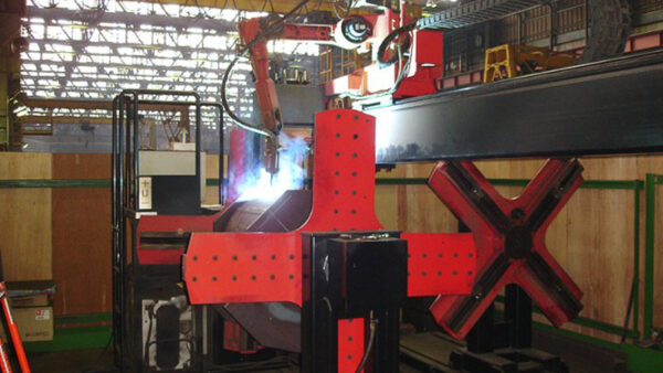 鉄骨用溶接ロボット